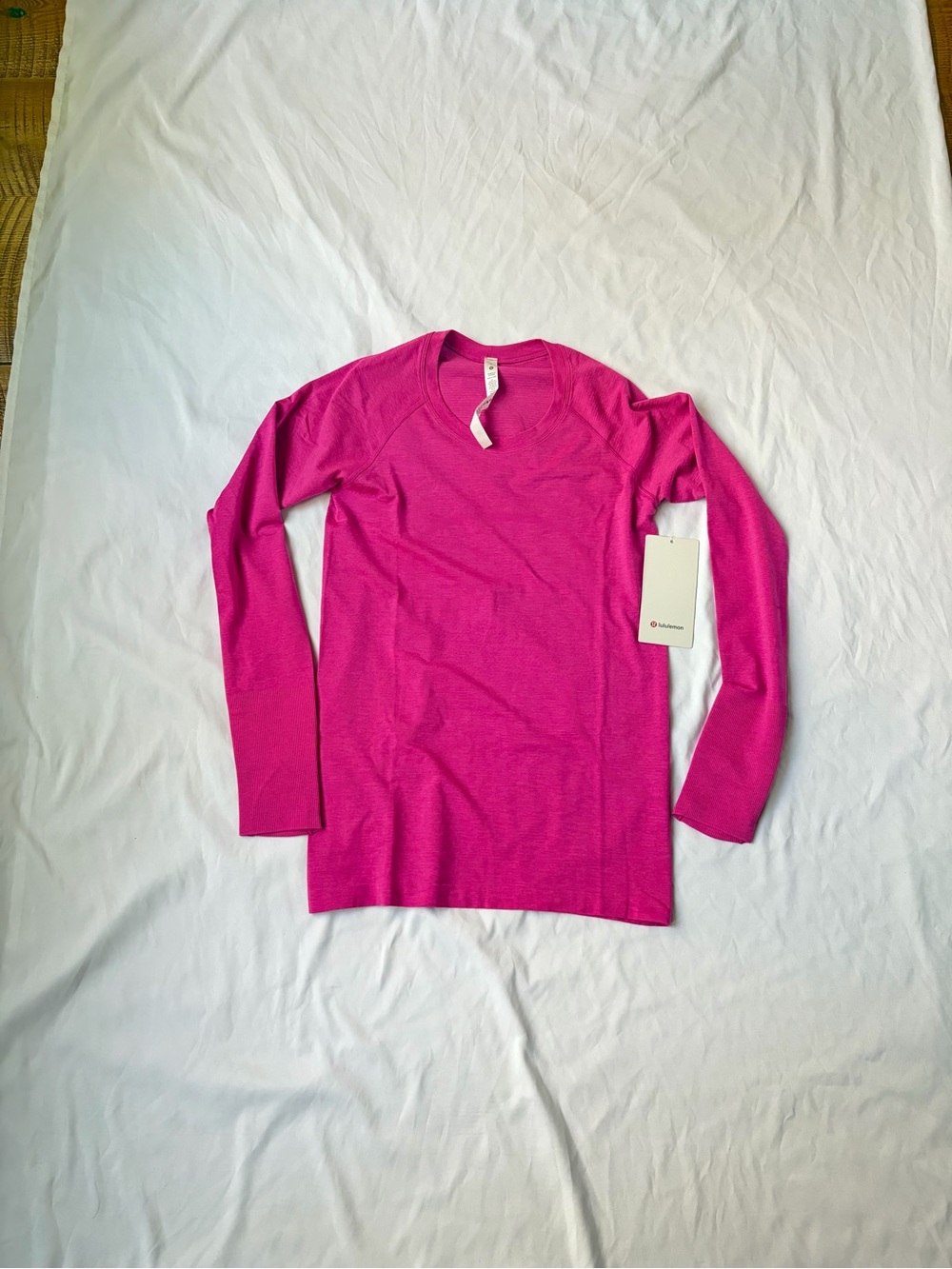 Lululemon swiftly long sleeve NWT